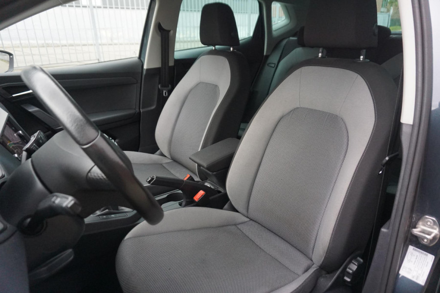 Seat Ibiza 1.0 TSI Flex/CARPLAY/NAVIGATIE/CRUISE CONTROL!