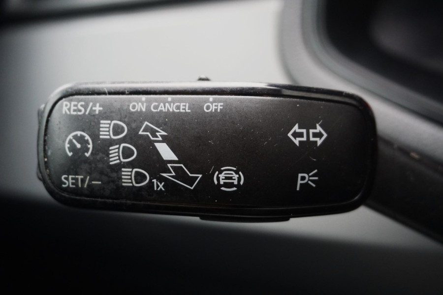 Seat Ibiza 1.0 TSI Flex/CARPLAY/NAVIGATIE/CRUISE CONTROL!