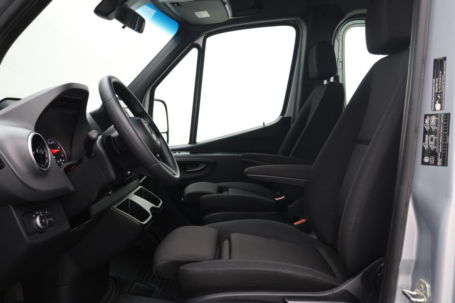 Mercedes-Benz Sprinter 317 CDI Aut. L2H1 DC 5-zits