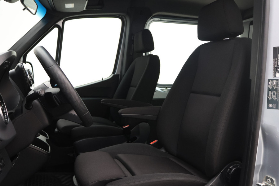 Mercedes-Benz Sprinter 317 CDI Aut. L2H1 DC 5-zits