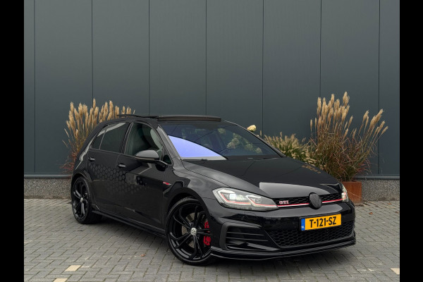 Volkswagen Golf 2.0 TSI GTI TCR | Pano | ACC | Camera | Keyless