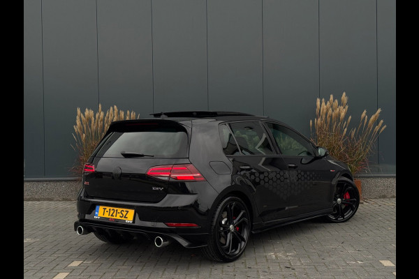 Volkswagen Golf 2.0 TSI GTI TCR | Pano | ACC | Camera | Keyless