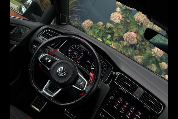 Volkswagen Golf 2.0 TSI GTI TCR | Pano | ACC | Camera | Keyless