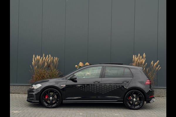 Volkswagen Golf 2.0 TSI GTI TCR | Pano | ACC | Camera | Keyless