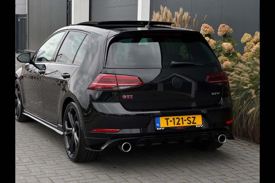 Volkswagen Golf 2.0 TSI GTI TCR | Pano | ACC | Camera | Keyless