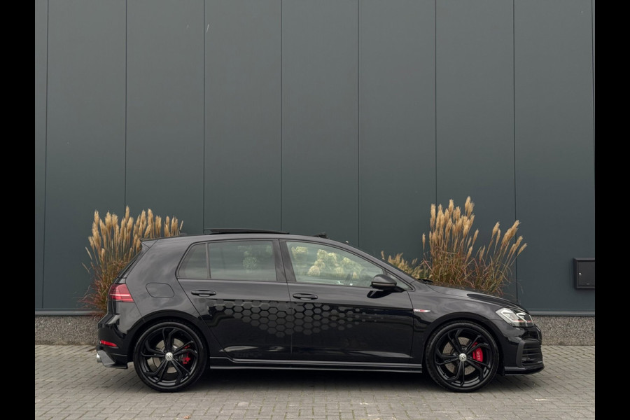 Volkswagen Golf 2.0 TSI GTI TCR | Pano | ACC | Camera | Keyless