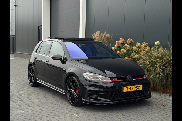 Volkswagen Golf 2.0 TSI GTI TCR | Pano | ACC | Camera | Keyless