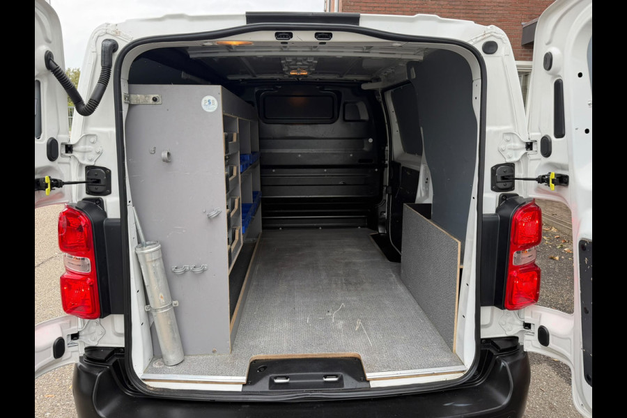 Opel Vivaro 2.0 CDTI L2H1 Edition 122PK Automaat / Camera / Navi / App connect