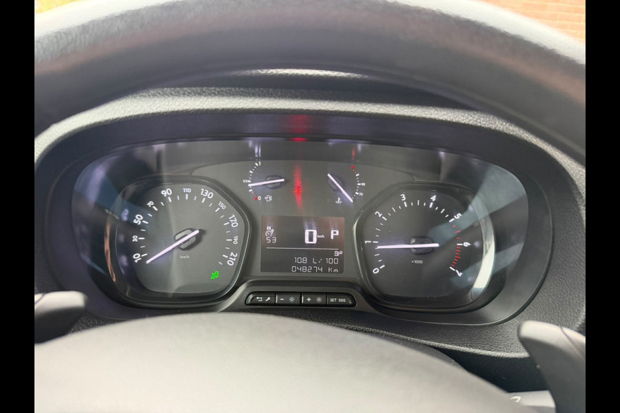 Opel Vivaro 2.0 CDTI L2H1 Edition 122PK Automaat / Camera / Navi / App connect