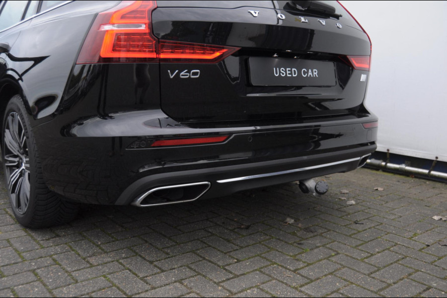 Volvo V60 T6 340PK Automaat Recharge AWD Inscription / Trekhaak / BLIS / Cruise control / Stoel en stuurwielverwarming / Parkeersensoren met camera / Elektrische achterklep / Keyless entry