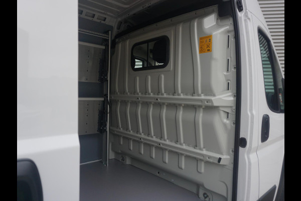 Opel Movano Electric 3.5t L4H2 110 kWh