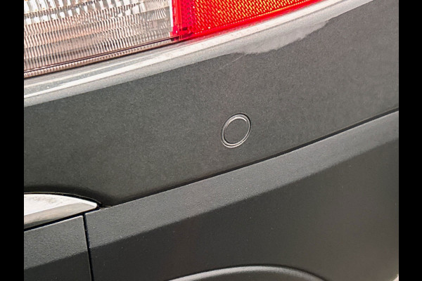 Opel Ampera-E Business executive 60 kWh | Origineel Nederlands | Carplay | Leder | Camera | Stoel/Stuurwielverwarming |
