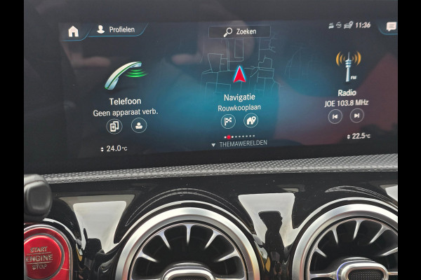 Mercedes-Benz CLA-Klasse 200 AMG 45 Look / Leder / Memory / Elek Stoelen / Camera / Open Pano / Led / Pdc / 19 Inch