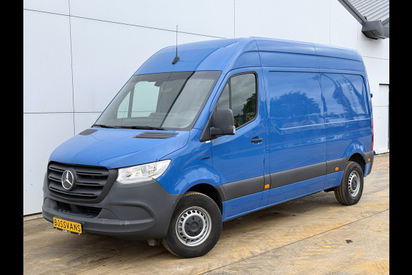 Mercedes-Benz eSprinter 312 55kWh L2H2 Elektrisch 168km WLTP 80kW Snelladen Climate Control Stoelverwarming Camera Laadkabels