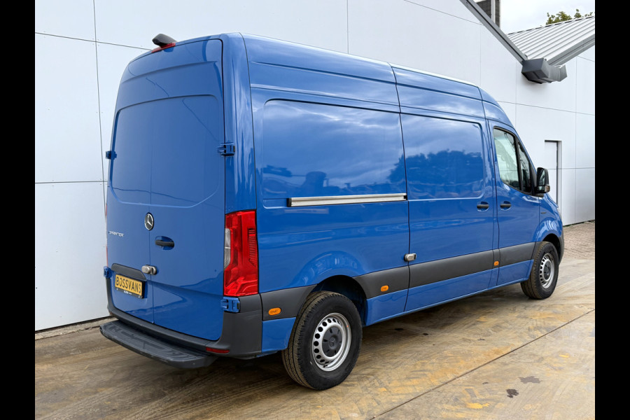Mercedes-Benz eSprinter 312 55kWh L2H2 Elektrisch 168km WLTP 80kW Snelladen Climate Control Stoelverwarming Camera Laadkabels