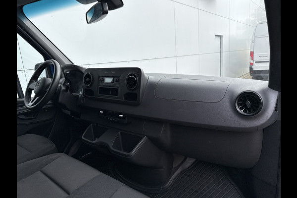 Mercedes-Benz eSprinter 312 55kWh L2H2 Elektrisch 168km WLTP 80kW Snelladen Climate Control Stoelverwarming Camera Laadkabels