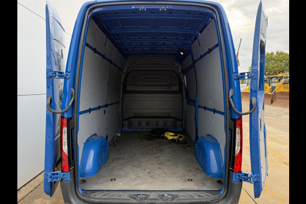 Mercedes-Benz eSprinter 312 55kWh L2H2 Elektrisch 168km WLTP 80kW Snelladen Climate Control Stoelverwarming Camera Laadkabels