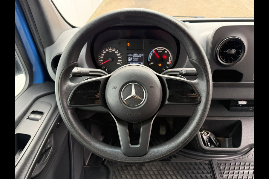 Mercedes-Benz eSprinter 312 55kWh L2H2 Elektrisch 168km WLTP 80kW Snelladen Climate Control Stoelverwarming Camera Laadkabels
