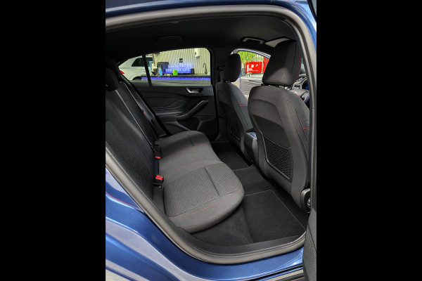 Ford Focus 1.0 ST Line |Automaat|Stoelverwarming|CAM|CARPLAY