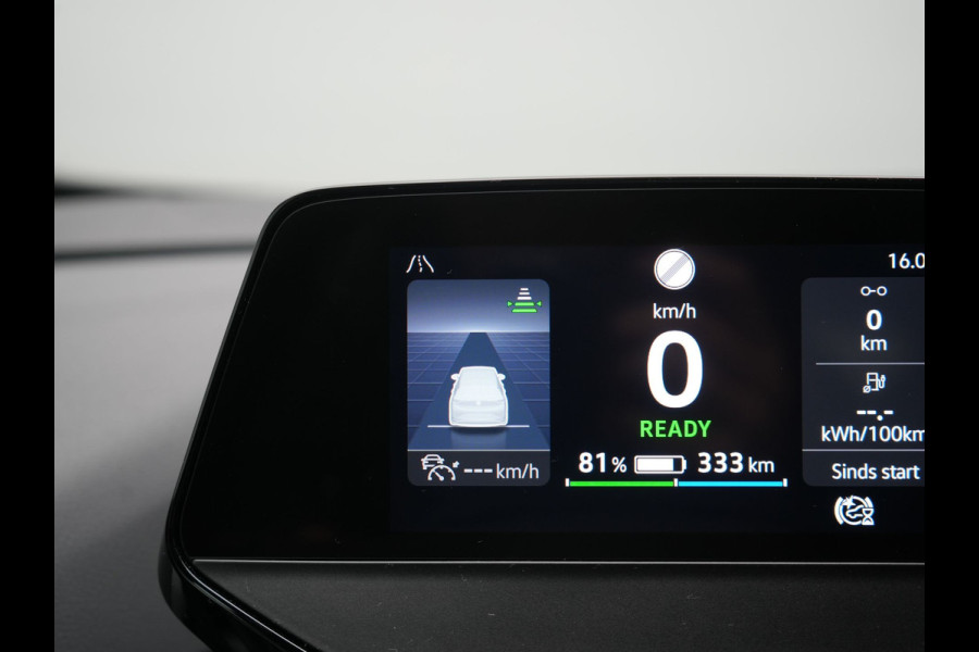 Volkswagen ID.4 Pro 77 kWh 204pk Dealer O.H | Trekhaak Af Fabriek | Adaptive Cruise | 360 Camera | Sportstoelen & Stuur Verwarmd | Sfeerverlichting | Apple Carplay | Blis | IQ Light | Virtual | Navigatie | DAB | 19"L.M |