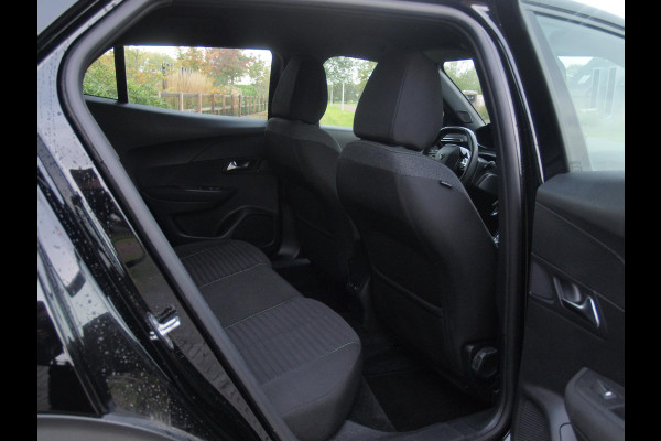 Peugeot e-2008 EV Active 54 kWh | Nieuw Model | SOH 94% | Warmtepomp | Apple Carplay | Dealeronderhouden | NL-Auto |