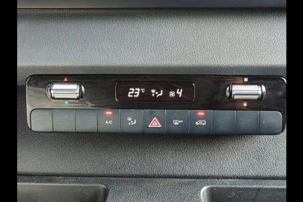 Mercedes-Benz Sprinter 316 RWD AUTOMAAT 3500KG TREKHAAK L2H2 AIRCO CRUISE