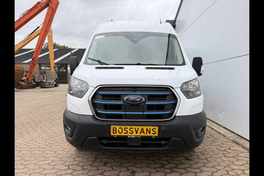 Ford E-Transit 68kWh 184PK L3H3 317km WLTP 96,8% (SOH) BEV Snelladen Cruise control Climate control Carplay Parkeersensoren