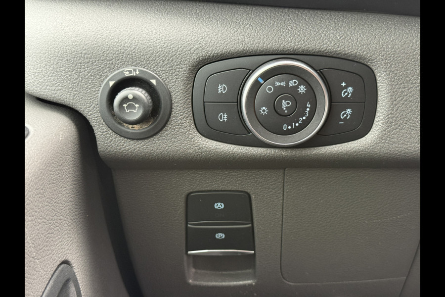 Ford E-Transit 68kWh 184PK L3H3 317km WLTP 96,8% (SOH) BEV Snelladen Cruise control Climate control Carplay Parkeersensoren