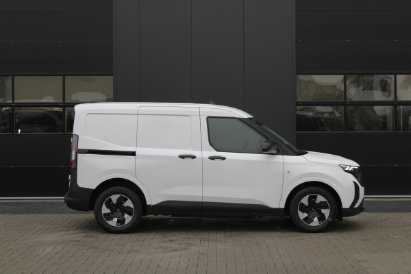 Ford E-Transit Courier Trend 46 kWh 136pk - Trekhaak - Vloerplaat - Camera - Cruise - Carplay/Android - Rijklaar