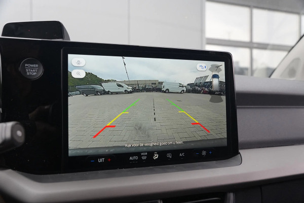 Ford E-Transit Courier Trend 46 kWh 136pk - Trekhaak - Vloerplaat - Camera - Cruise - Carplay/Android - Rijklaar