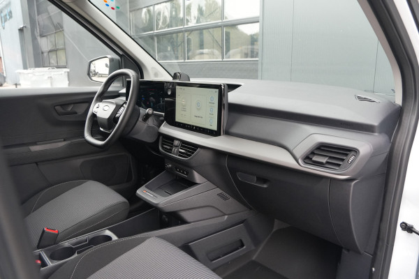Ford E-Transit Courier Trend 46 kWh 136pk - Trekhaak - Vloerplaat - Camera - Cruise - Carplay/Android - Rijklaar