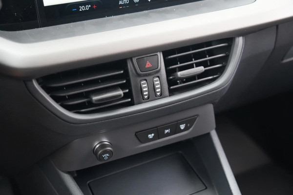 Ford E-Transit Courier Trend 46 kWh 136pk - Trekhaak - Vloerplaat - Camera - Cruise - Carplay/Android - Rijklaar
