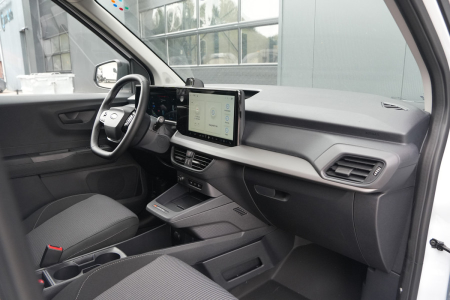 Ford E-Transit Courier Trend 46 kWh 136pk - Trekhaak - Vloerplaat - Camera - Cruise - Carplay/Android - Rijklaar