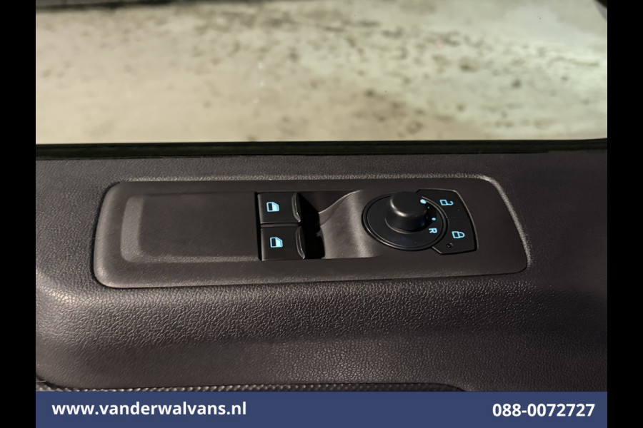 Ford Transit Custom 2.0 TDCI L2H1 Euro6 Airco | Camera | LED | Apple Carplay | Cruisecontrol Android Auto, Verwarmde voorruit, Parkeersensoren, Bijrijdersbank