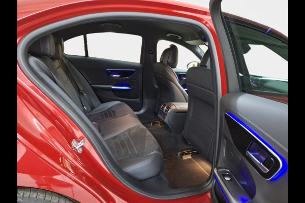 Mercedes-Benz C-Klasse 300e AMG ** HIGH LED, NIGHT, MEMORY, WINTER, 18-inch LMV, KEYLESS, ** Ex MB-AG - UNFALLFREI ** ** INFORMEER OOK NAAR ONZE AANTREKKELIJKE FINANCIAL-LEASE TARIEVEN **