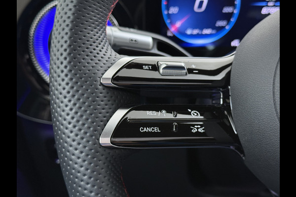 Mercedes-Benz CLA-Klasse 200 AMG line | Pano Massage Keyless Passagiersdisplay