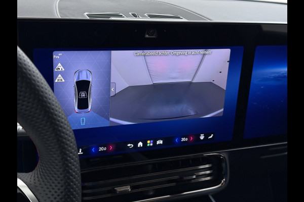 Mercedes-Benz CLA-Klasse 200 AMG line | Pano Massage Keyless Passagiersdisplay