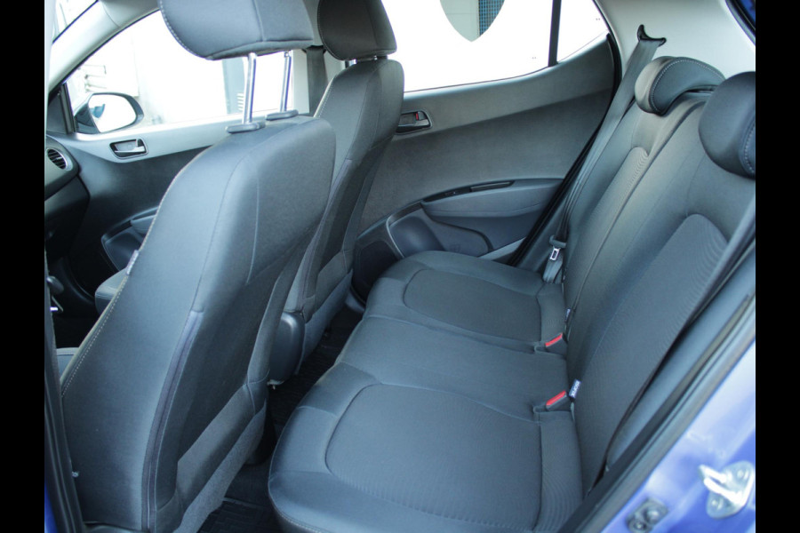 Hyundai i10 1.0i Comfort | APPLE CARPLAY | PARKEER SENSOREN | 12 MAANDEN BOVAG GARANTIE |