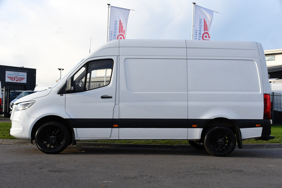 Mercedes-Benz Sprinter 319 3.0 V6 CDI L2H2 RWD AMG Edition Camera, Cruise, Carplay, 190pk, Automaat, Multimedia, LED, Stoelverwarming, Standkachel, Uniek!