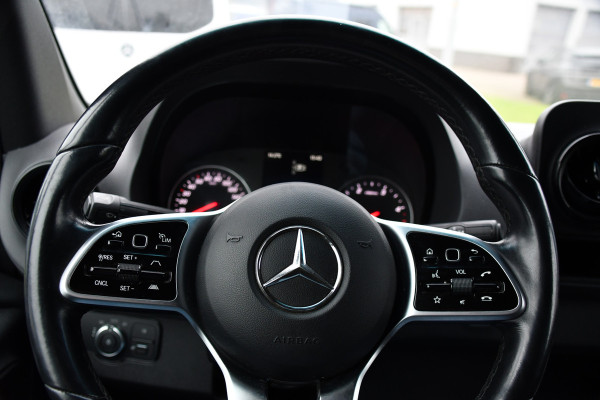 Mercedes-Benz Sprinter 319 3.0 V6 CDI L2H2 RWD AMG Edition Camera, Cruise, Carplay, 190pk, Automaat, Multimedia, LED, Stoelverwarming, Standkachel, Uniek!
