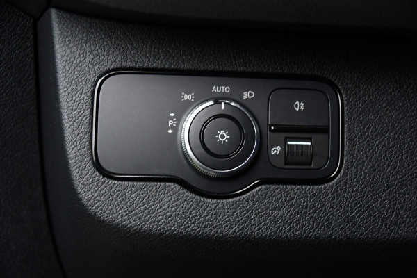 Mercedes-Benz Sprinter 319 3.0 V6 CDI L2H2 RWD AMG Edition Camera, Cruise, Carplay, 190pk, Automaat, Multimedia, LED, Stoelverwarming, Standkachel, Uniek!
