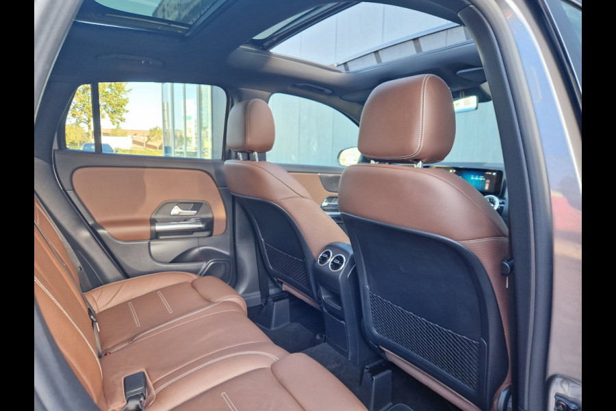 Mercedes-Benz GLA 250e PHEV AMG /1e eig/Pano/Led/Trekhaak