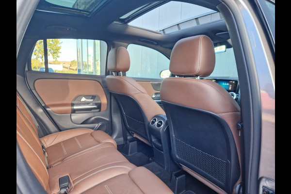 Mercedes-Benz GLA 250e PHEV AMG /1e eig/Pano/Led/Trekhaak