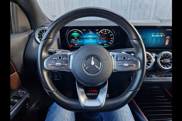 Mercedes-Benz GLA 250e PHEV AMG /1e eig/Pano/Led/Trekhaak