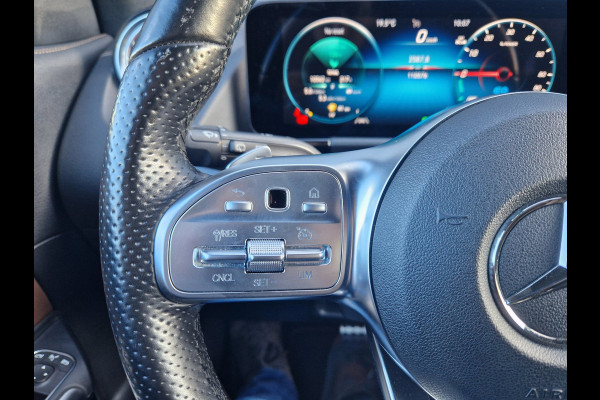 Mercedes-Benz GLA 250e PHEV AMG /1e eig/Pano/Led/Trekhaak