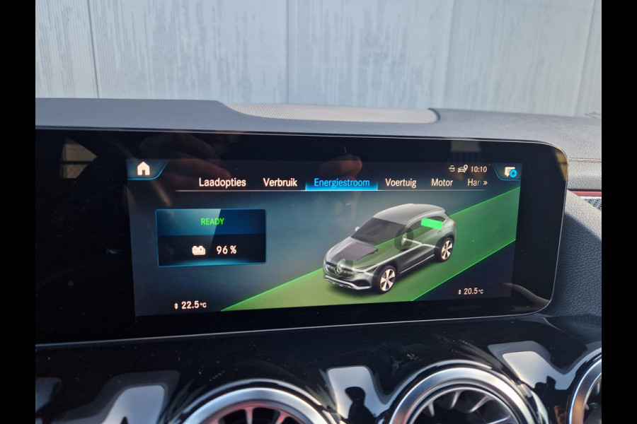Mercedes-Benz GLA 250e PHEV AMG /1e eig/Pano/Led/Trekhaak