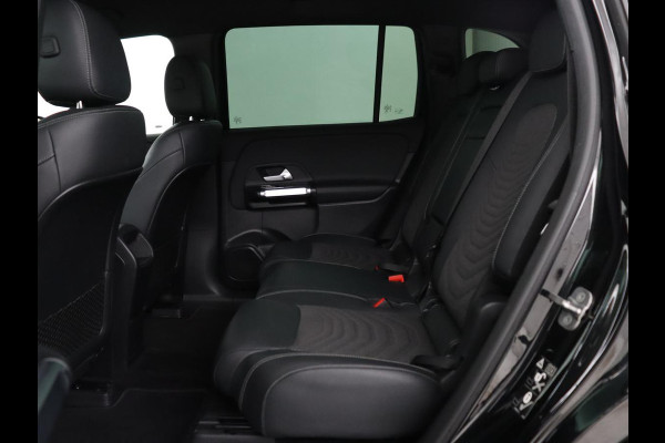 Mercedes-Benz EQB 250 Business Line 67 kWh | SOH 91,1% | Half leder | Cruise control | Stoelverwarming | Camera | Park assist | Sfeerverlichting | Elektrische achterklep