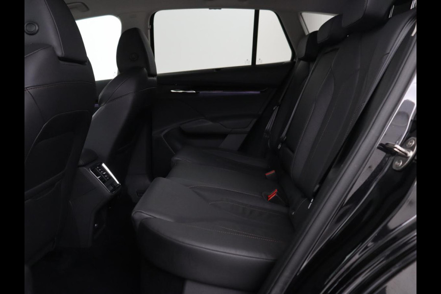 Škoda Enyaq iV 80 | SOH 90,4% | Adaptive cruise | Leder | Trekhaak | Stuur/stoelverwarming | Camera | Park assist | Carplay | Sfeerverlichting