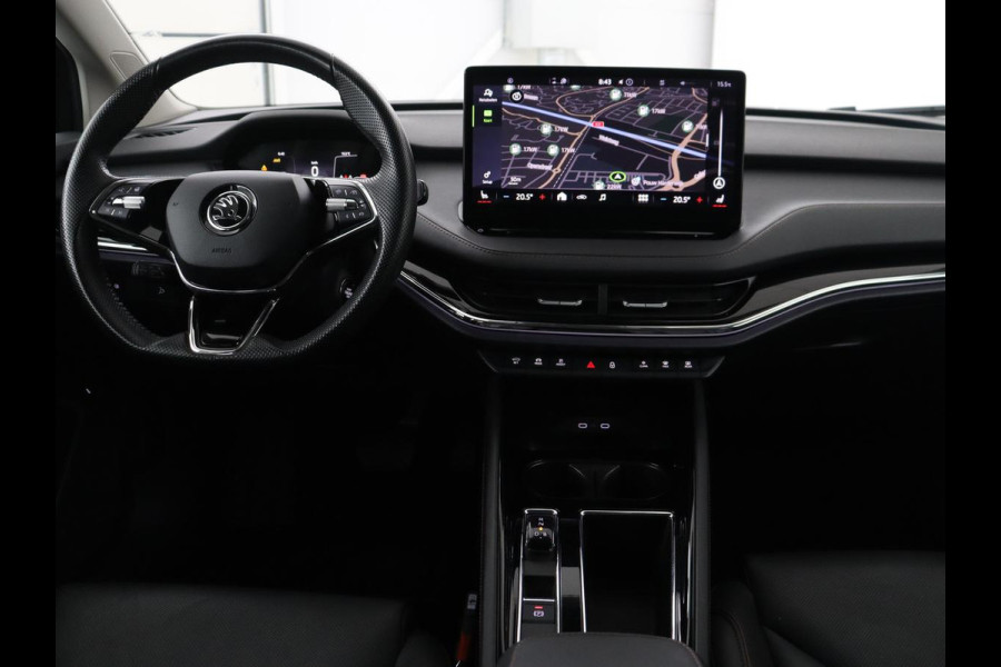 Škoda Enyaq iV 80 | SOH 90,4% | Adaptive cruise | Leder | Trekhaak | Stuur/stoelverwarming | Camera | Park assist | Carplay | Sfeerverlichting