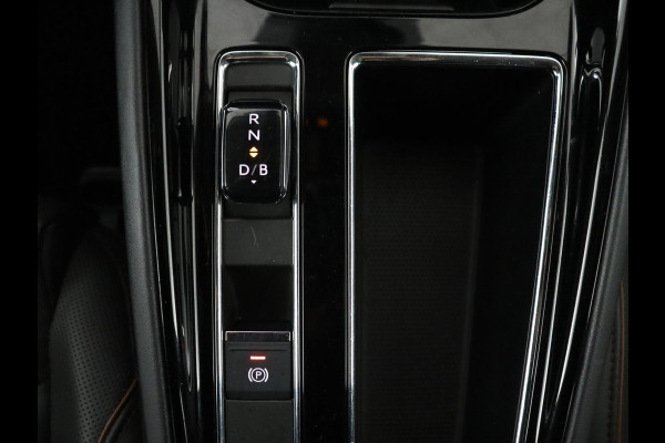 Škoda Enyaq iV 80 | SOH 90,4% | Adaptive cruise | Leder | Trekhaak | Stuur/stoelverwarming | Camera | Park assist | Carplay | Sfeerverlichting